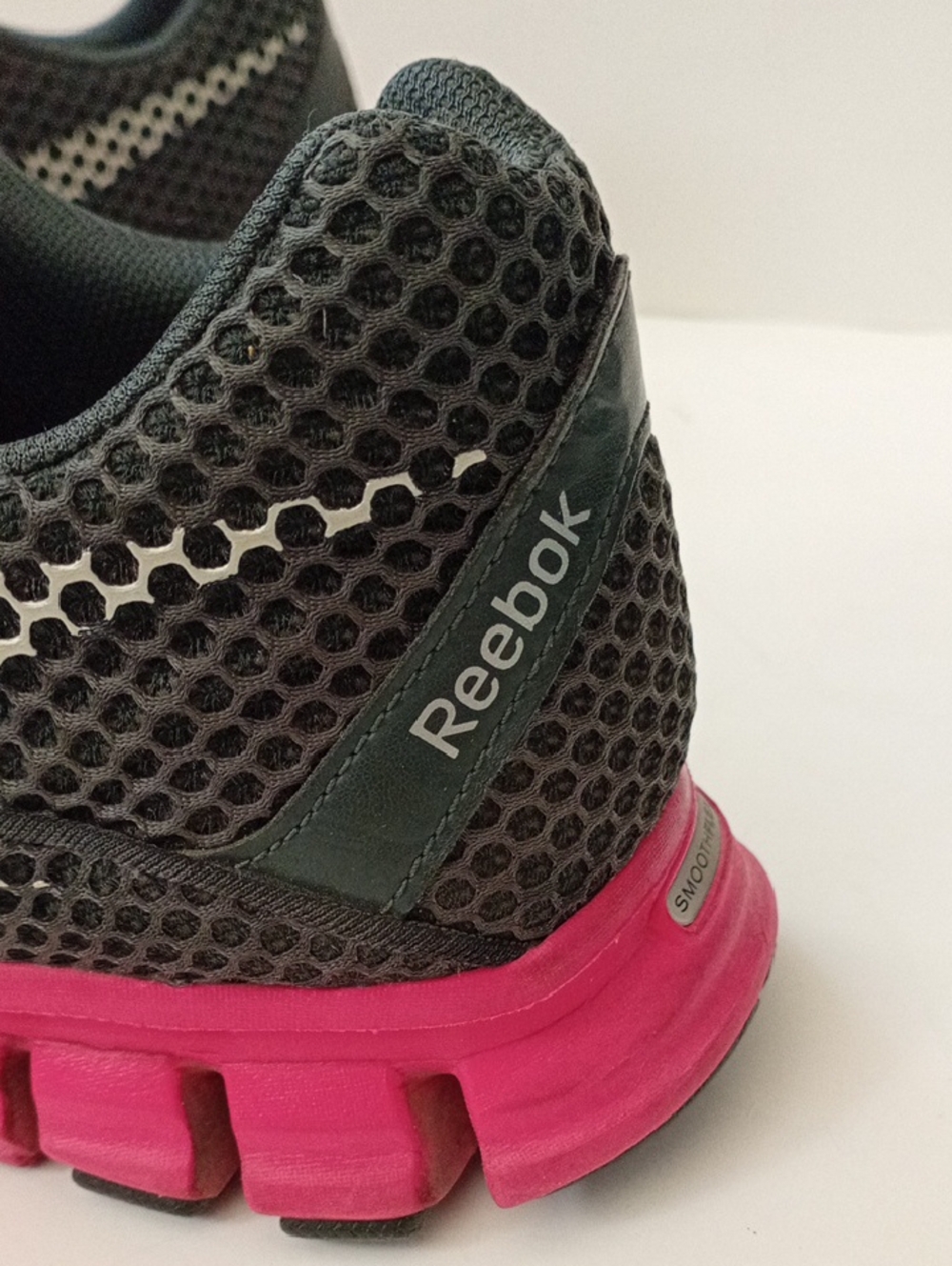 Reebok Smoothflex Women's Dark Grey and Pink Lace Up Mesh Sneakers Size 10 - Picture 15 of 15